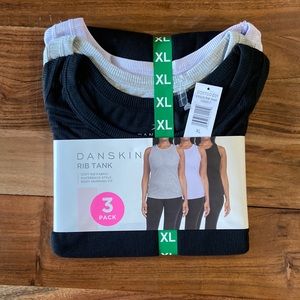 NWT danskin rib tank
